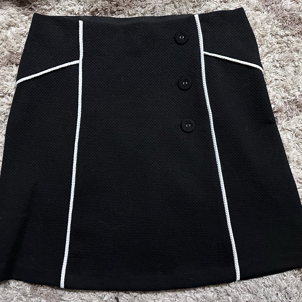 Elle Black Pencil Skirt